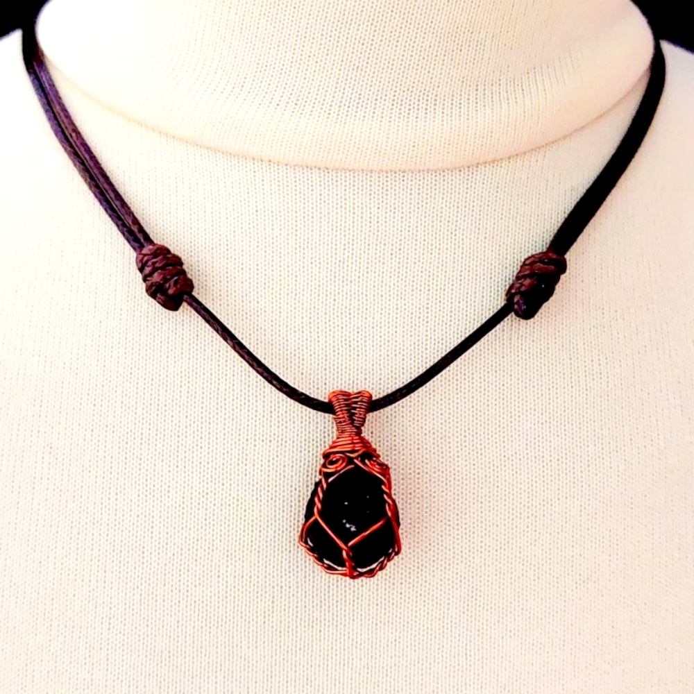 Raven Pearl Necklace MS.5670